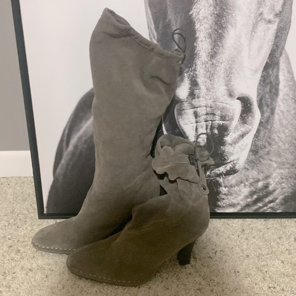 Hot in Hollywood convertible boots. SUPER CUTE!